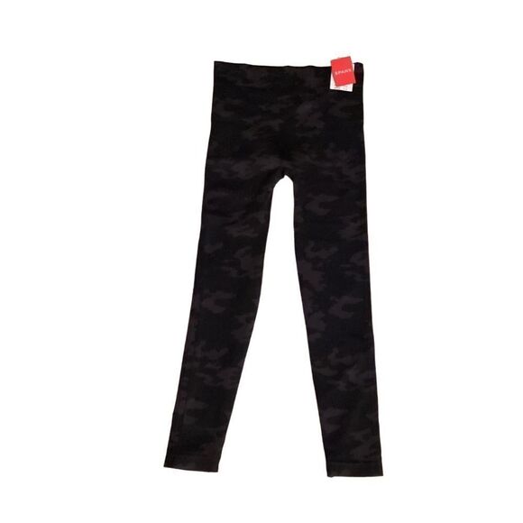 NWT Spanx Look At Me Now Leggings Black Camo Small - Picture 8 of 13